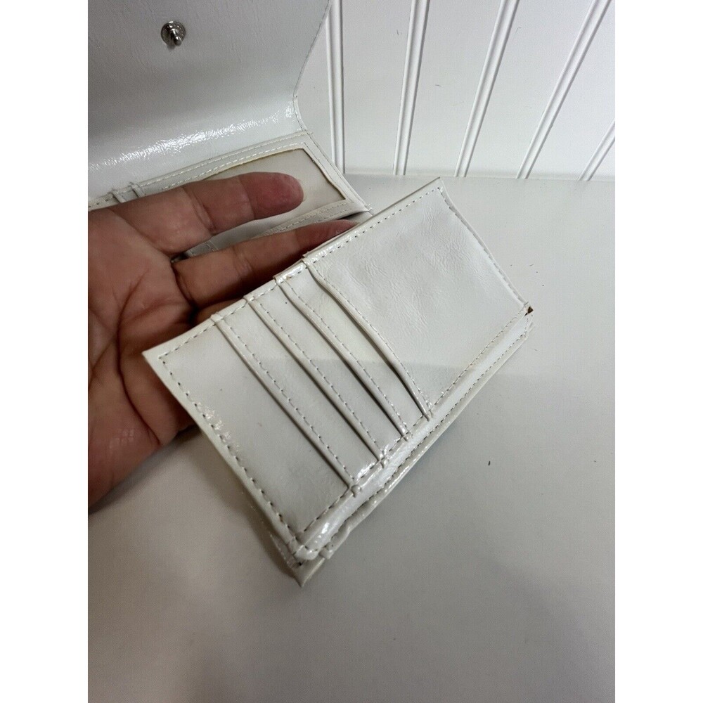 Funky Abstract Tri-Fold Wallet.‎ Fun Geometric Pattern - Picture 9 of 10